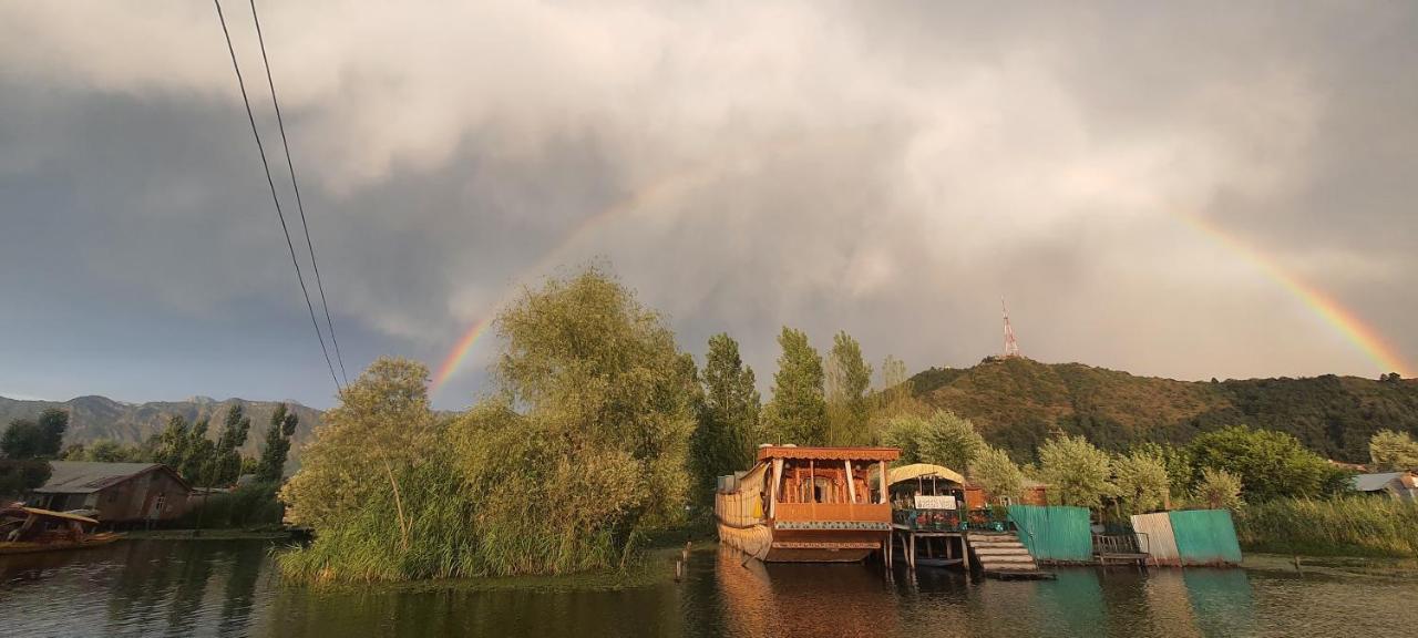 Green View Group Of Houseboats Hotel Srinagar  Exterior photo